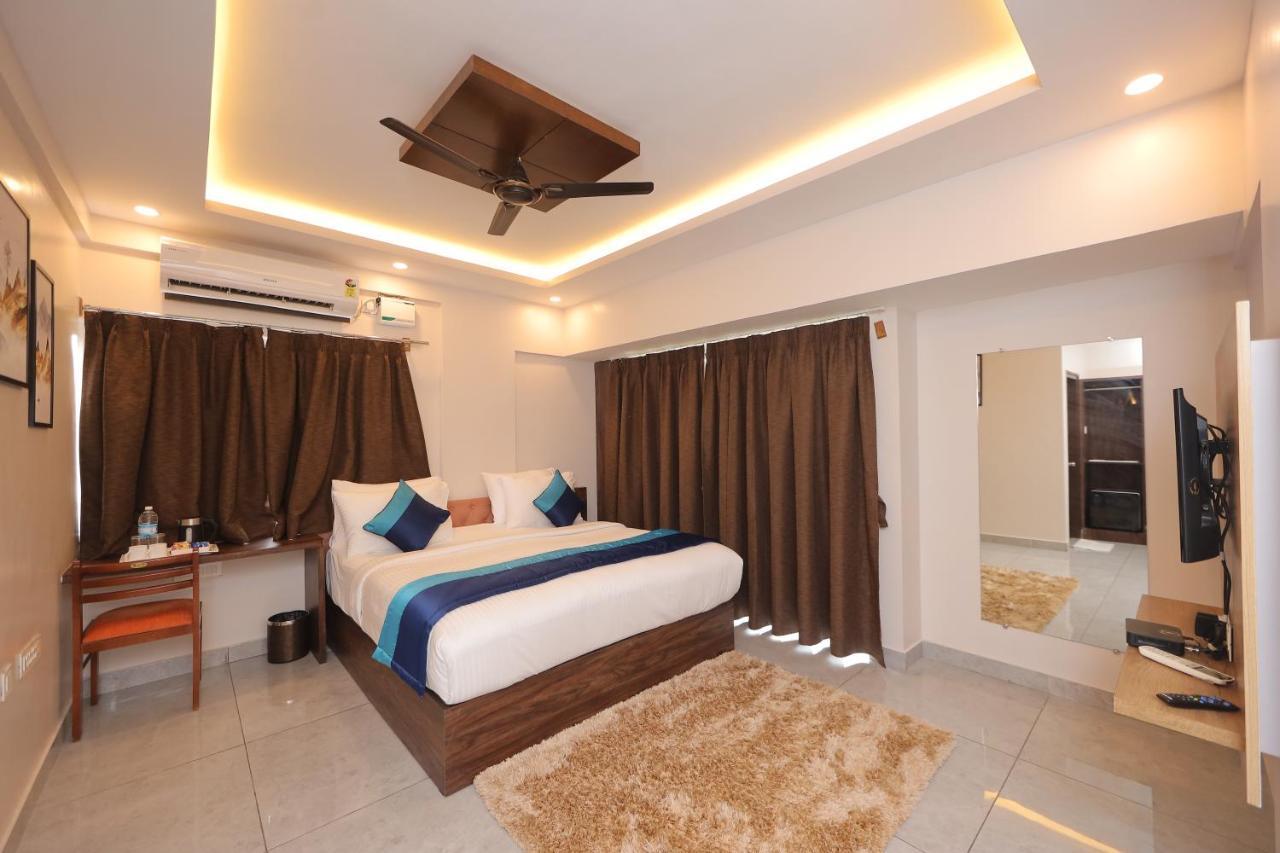 Vovo Hotels Yelahanka Exterior photo