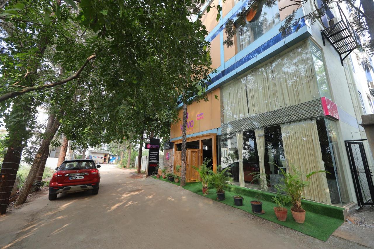 Vovo Hotels Yelahanka Exterior photo